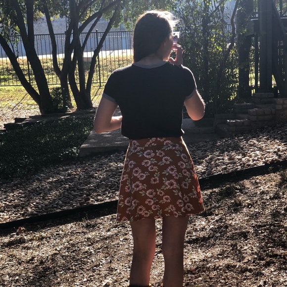 TShirt - Picture 2 of 3